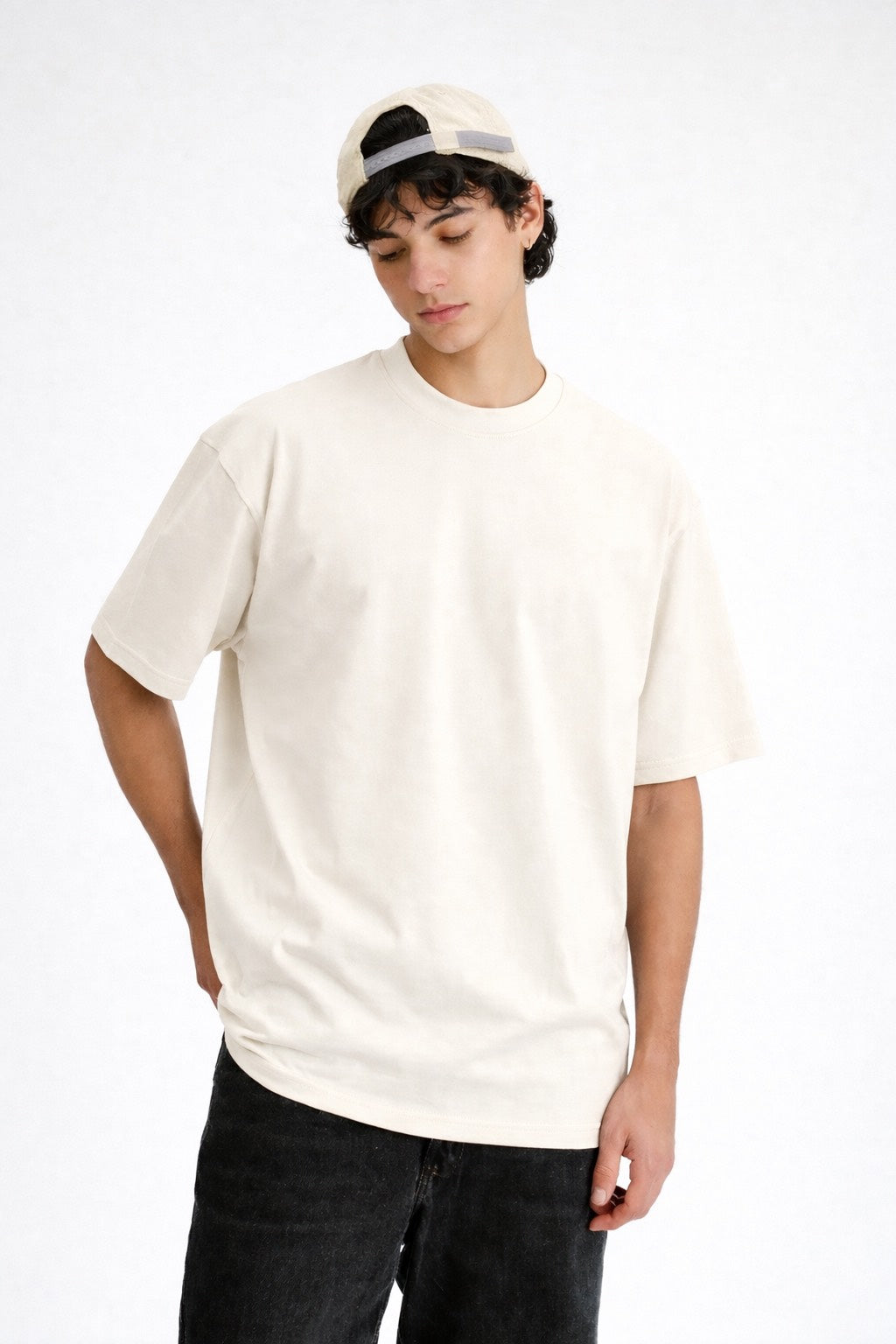 OFF WHITE OVERSIZED T-SHIRT