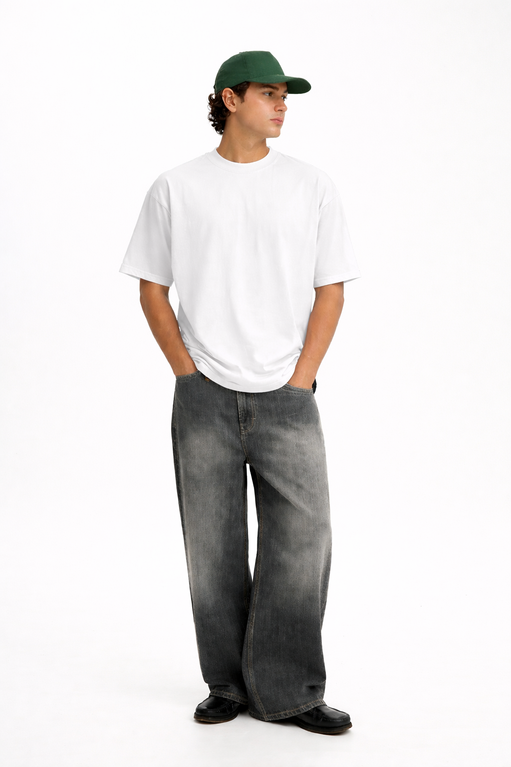 WHITE HEAVYWEIGHT OVERSIZED T-SHIRT