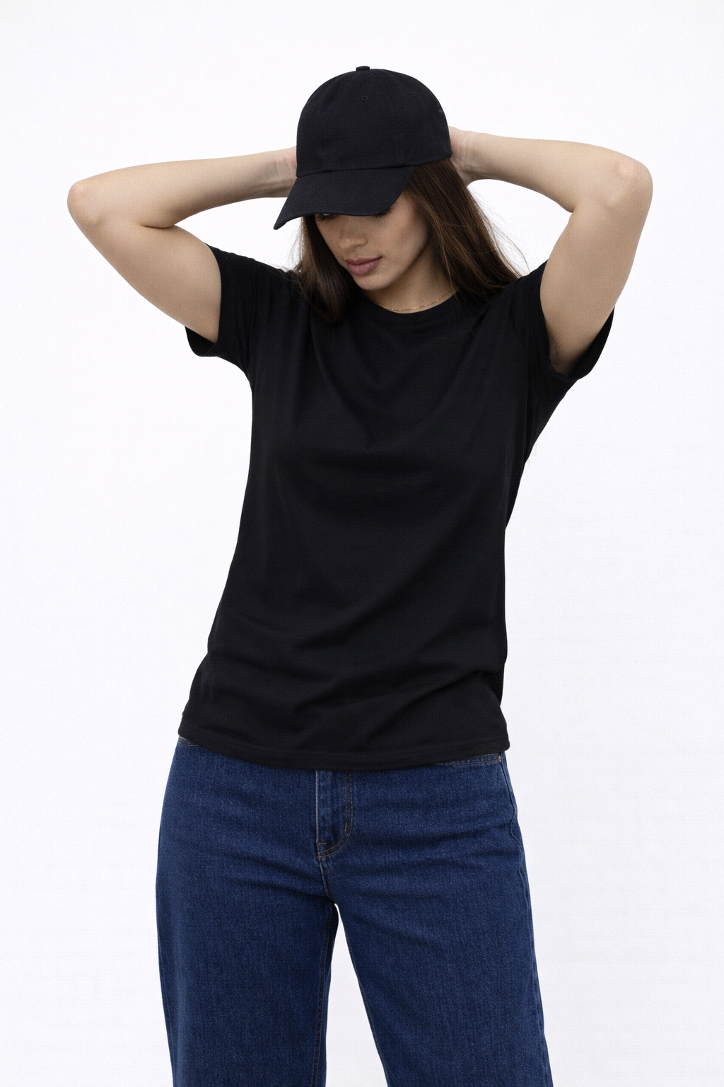 BLACK REGULAR T-SHIRT