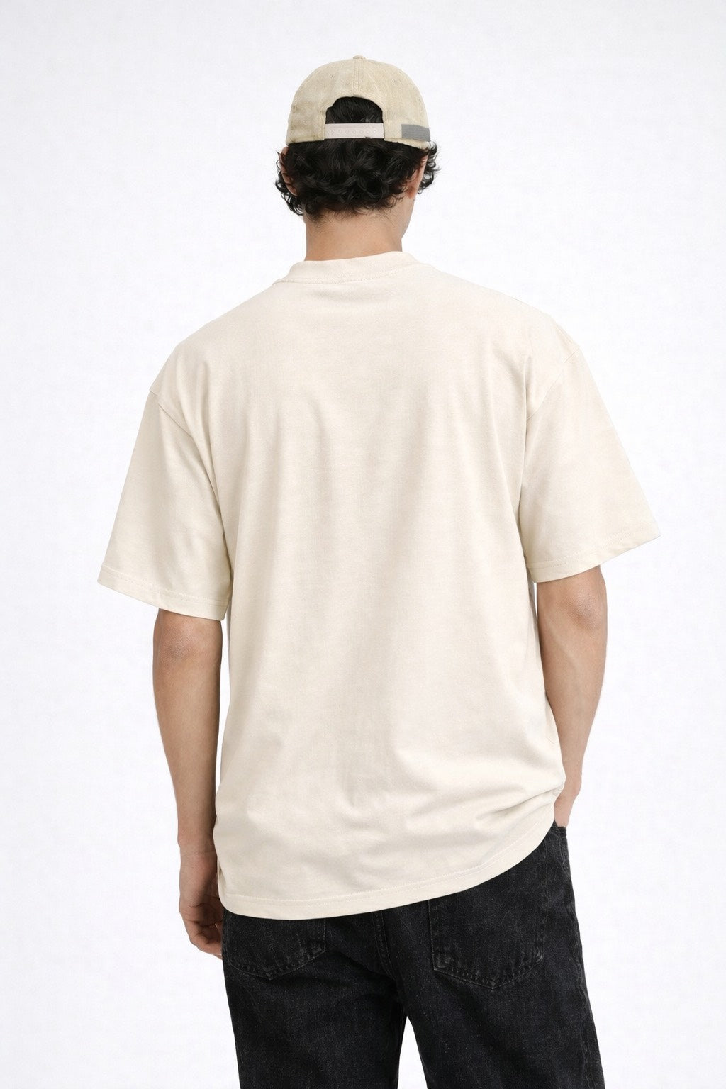 OFF WHITE OVERSIZED T-SHIRT