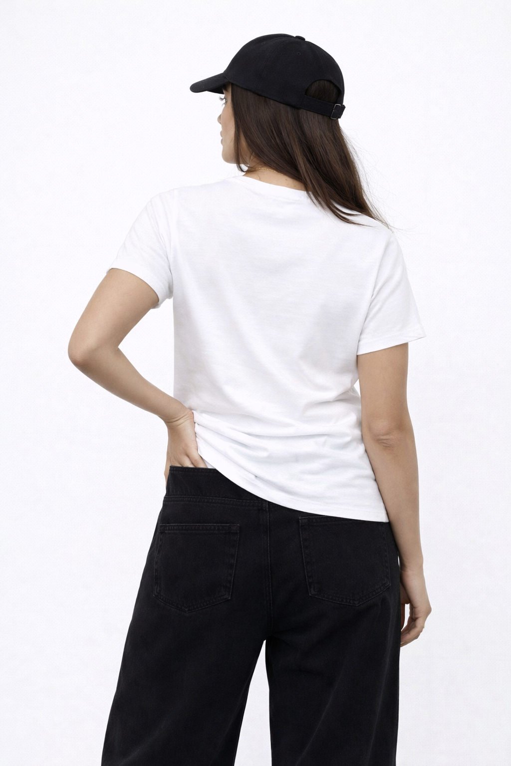 WHITE REGULAR T-SHIRT
