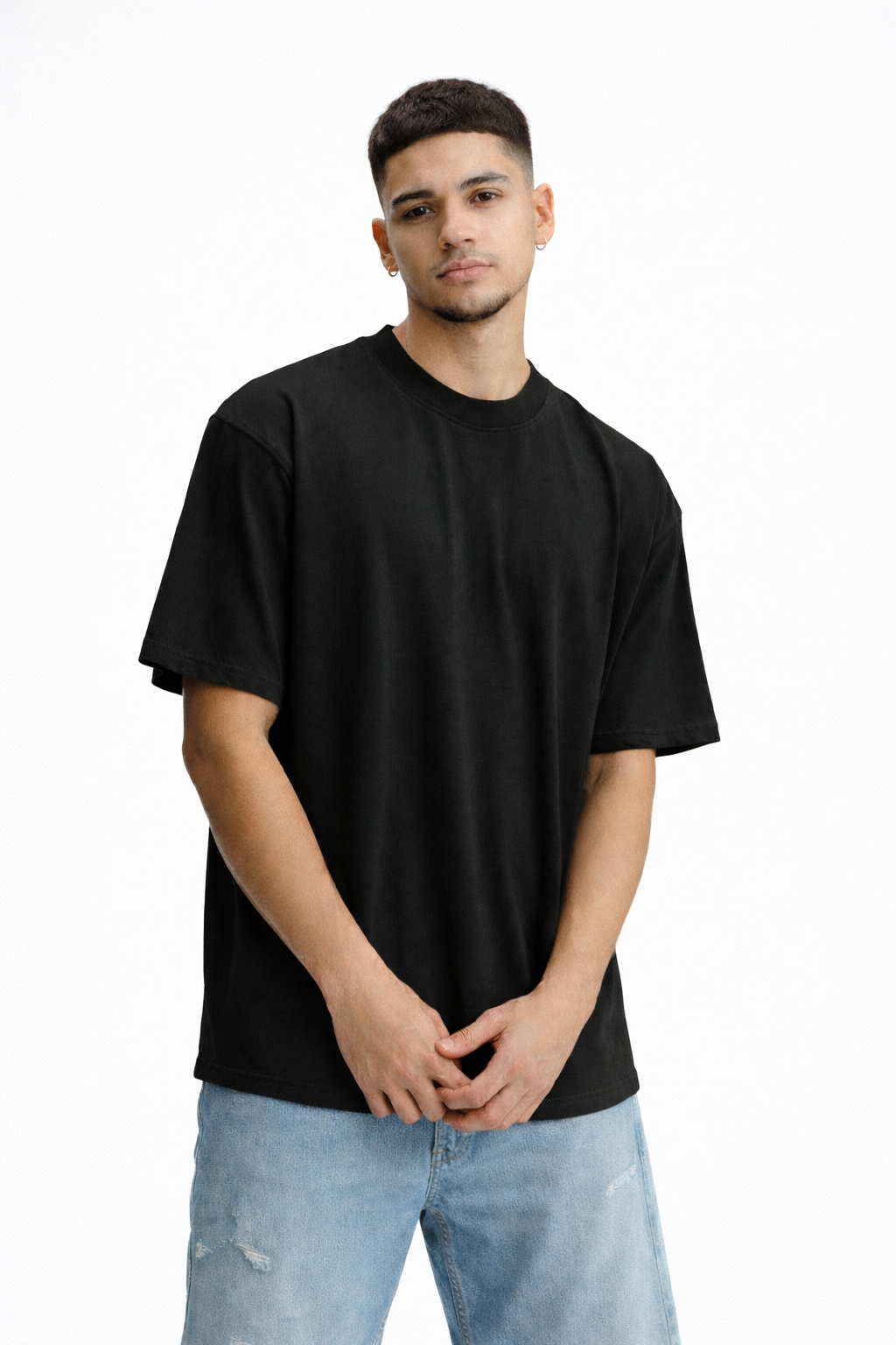 BLACK OVERSIZED T-SHIRT