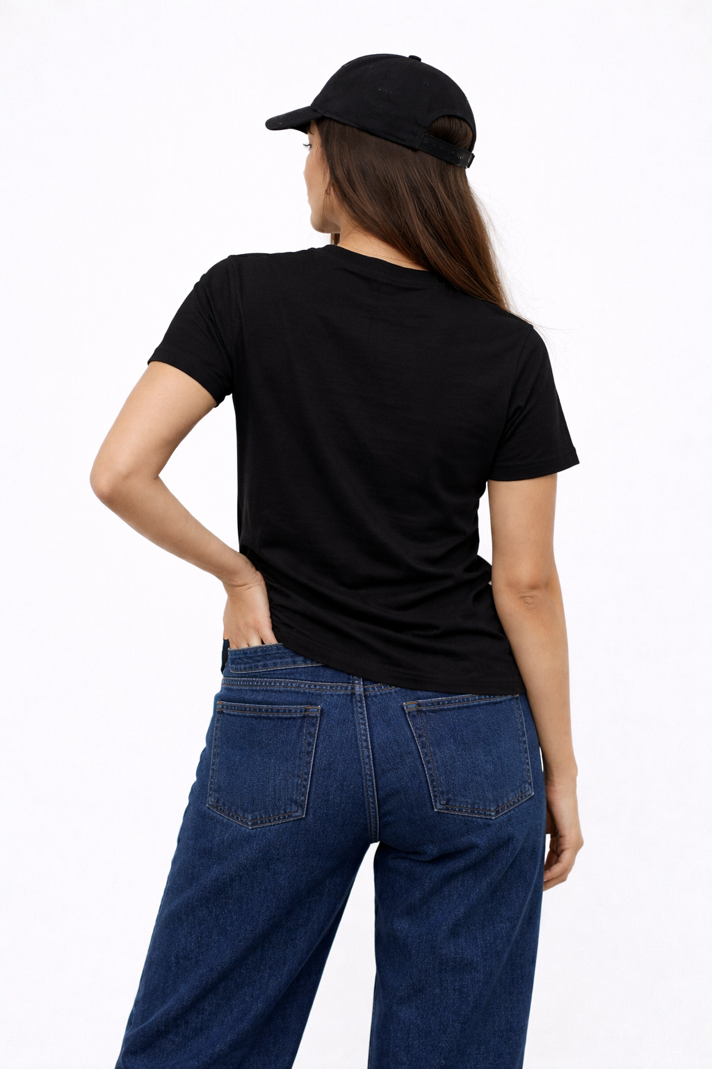 BLACK REGULAR T-SHIRT
